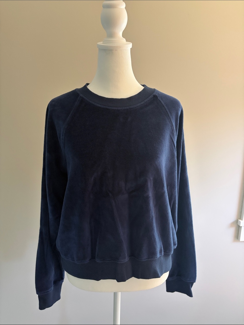 Universal Thread Navy Blue Velour Crewneck Sweatshirt